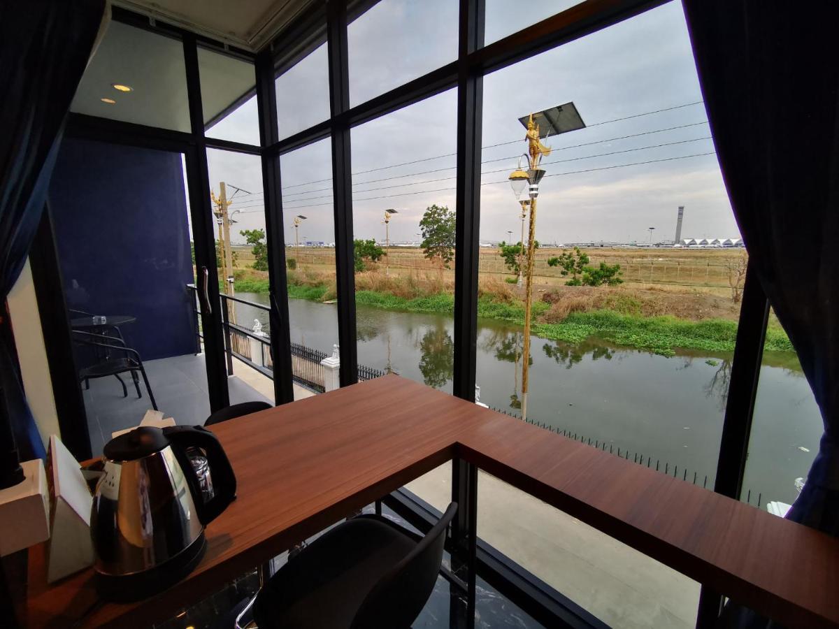 Skyline Resort Ban Khlong Lat Bua Khao Exterior photo