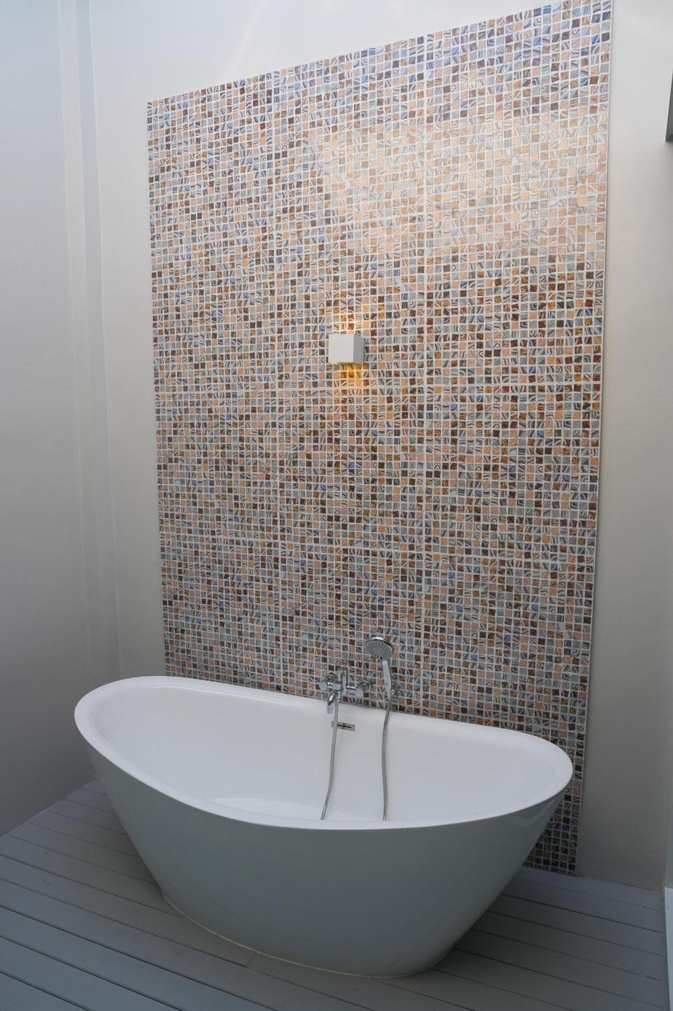 Skyline Resort Ban Khlong Lat Bua Khao Exterior photo