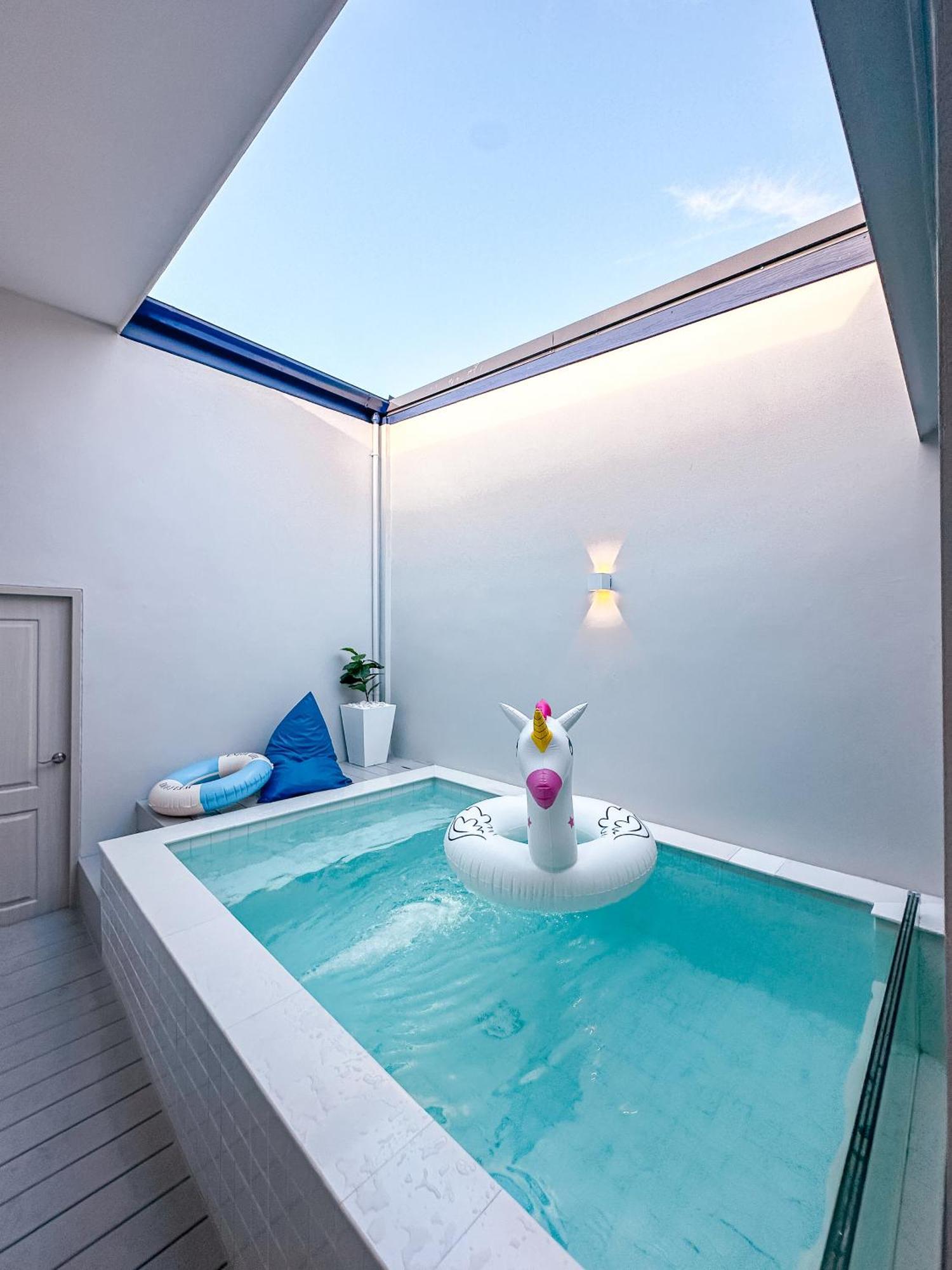Skyline Resort Ban Khlong Lat Bua Khao Exterior photo